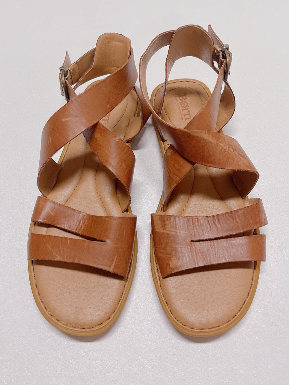 Born May Crisscrossing Leather Straps Sandals Women’s 10M Brown